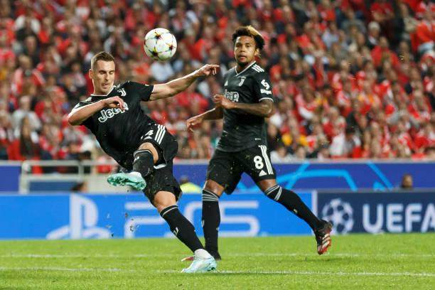 1666759466302061681.jpg 1244222849-612x612.jpg